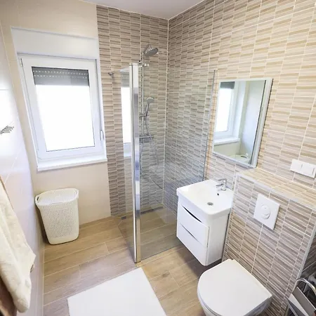 Golden Sunset Luxury Apartament *